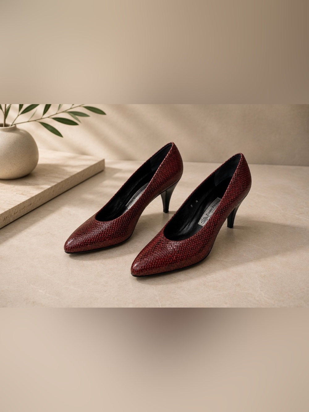 Vintage Evan Picone Burgundy Genuine Snakeskin Pumps Heels Size 9N Made in Spain